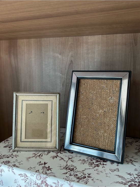 Other - Vintage silver frames!